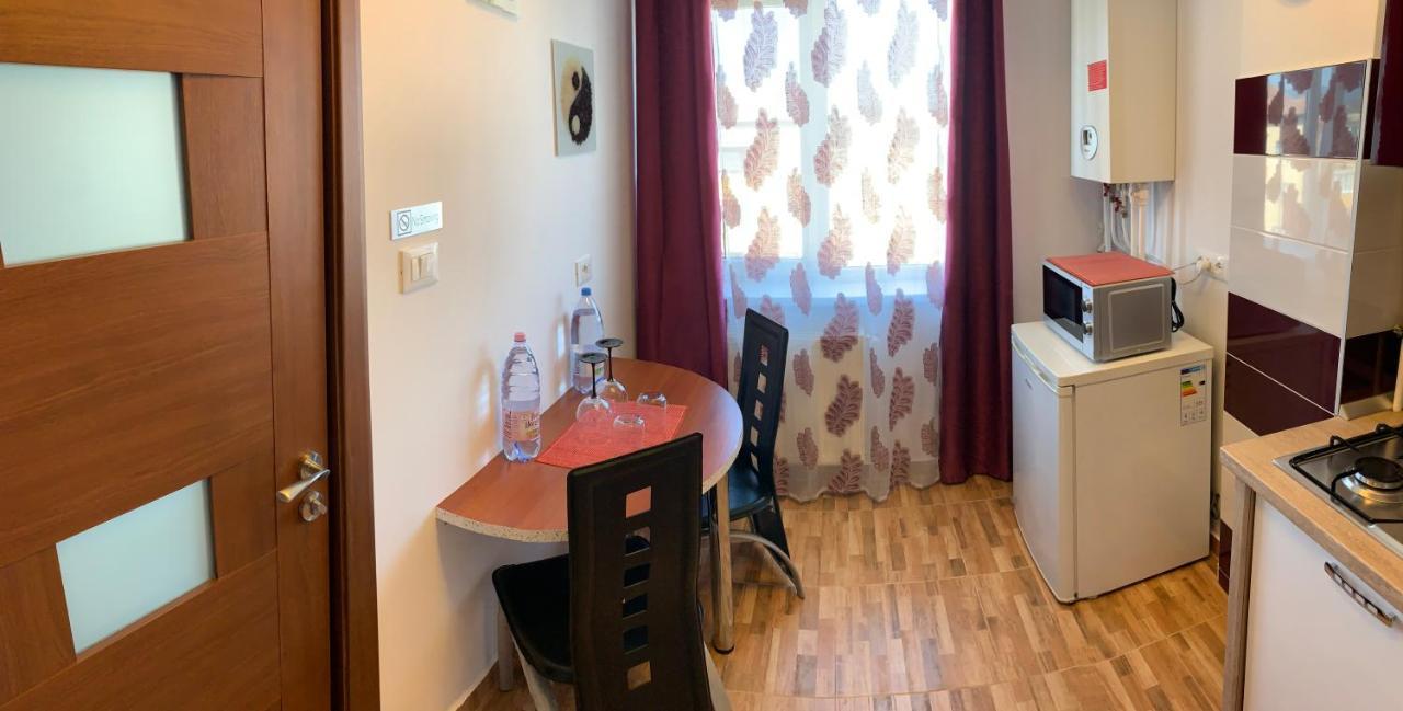 Criss Home Bulevard Алба Юлия Екстериор снимка